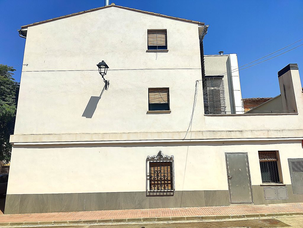 IMG20250812122621 Enhanced 1024x770