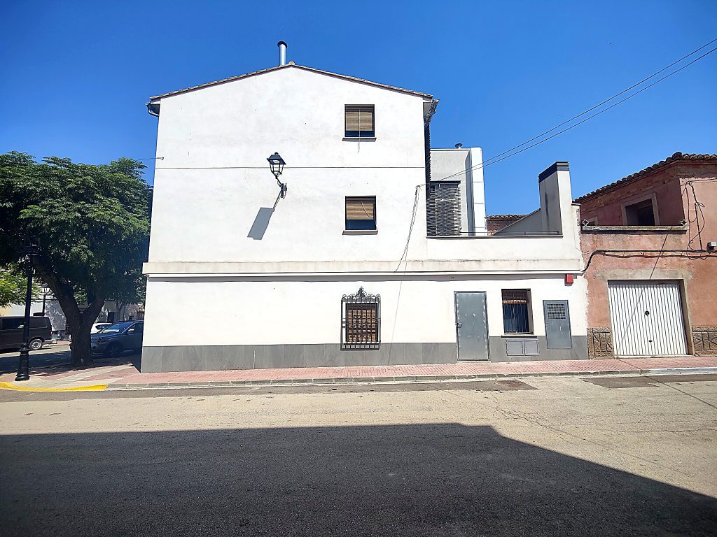 IMG20250812122635 Enhanced 1024x768